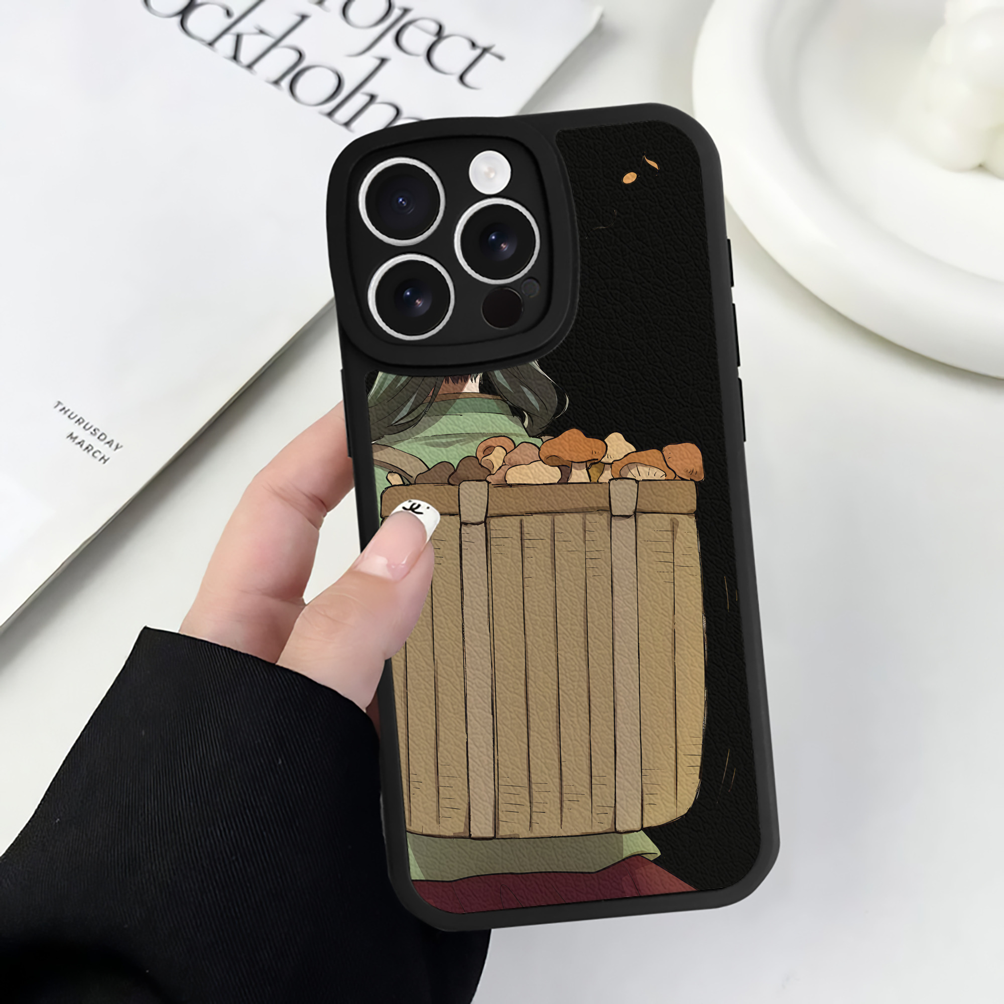 （画像用） 薬屋のひとりごと The Apothecary Diaries 【iPhone 16シリーズ対応】シリコンスマホケース（レザー調） 材質：シリコン